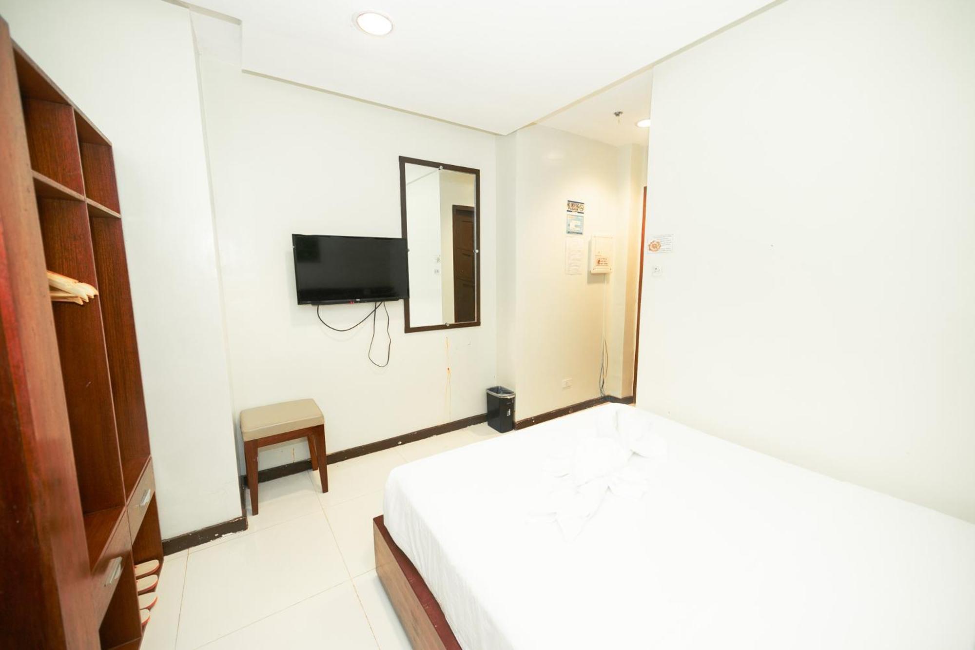 Marianne Hotel Puerto Princesa Bagian luar foto