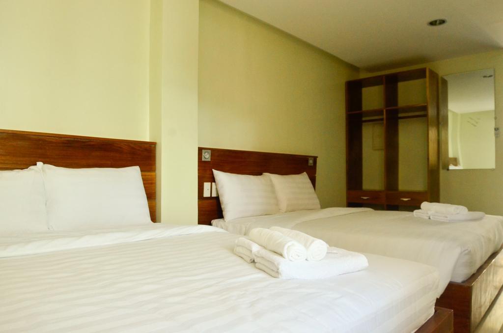 Marianne Hotel Puerto Princesa Bagian luar foto