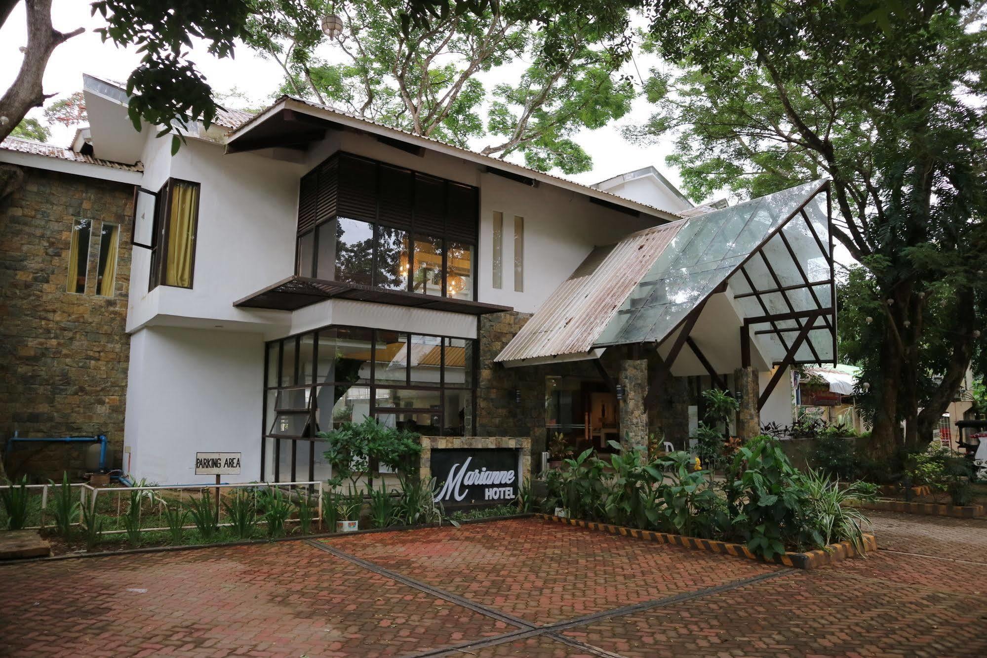 Marianne Hotel Puerto Princesa Bagian luar foto